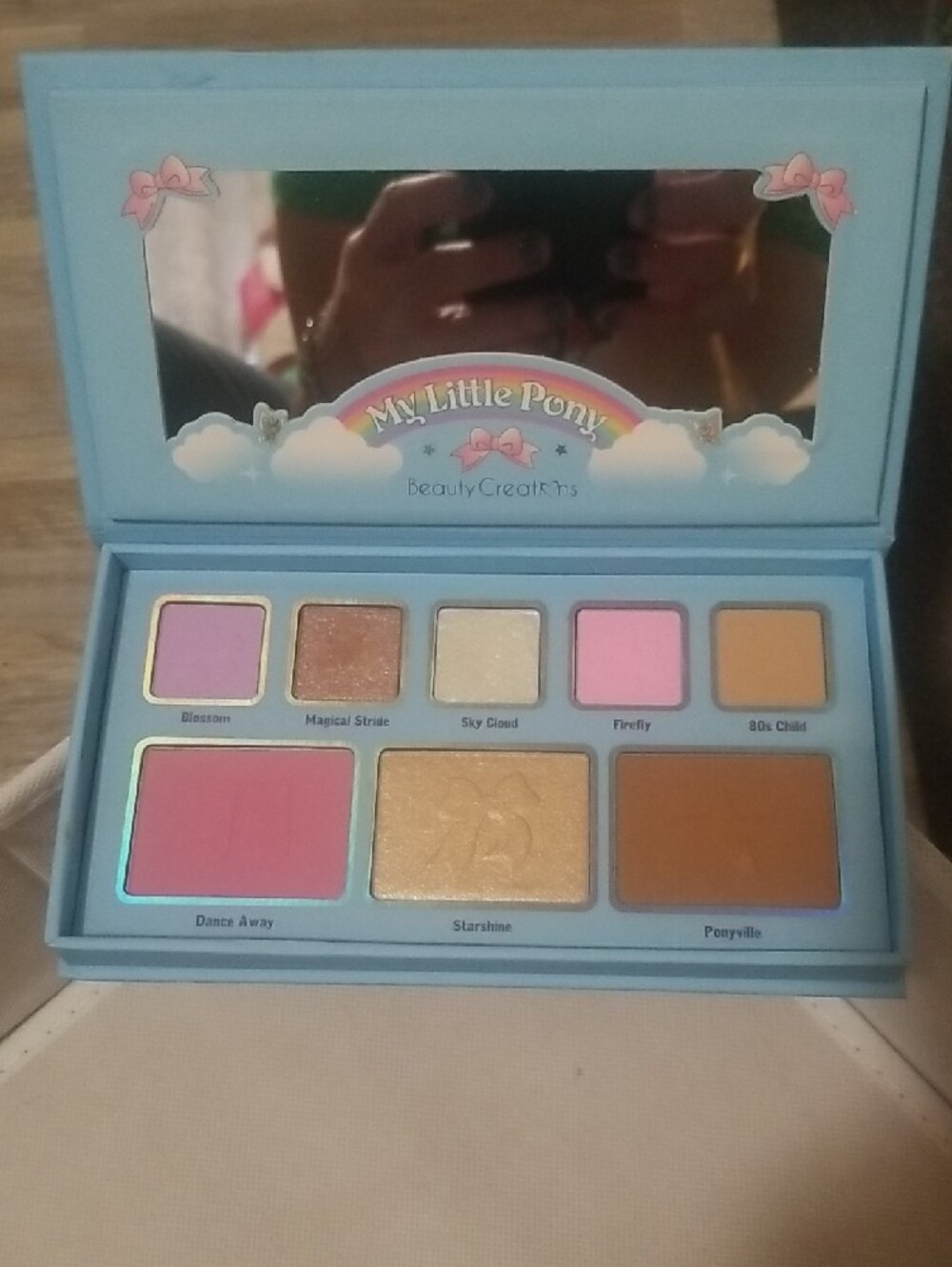 My Little Pony Lost In The Clouds Makeup Bundle - Picture 16 of 16